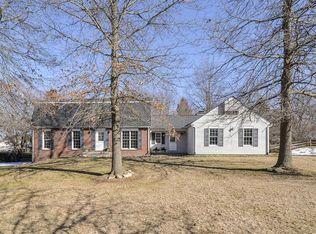 7207 Steeplechase Dr, Saline, MI 48176