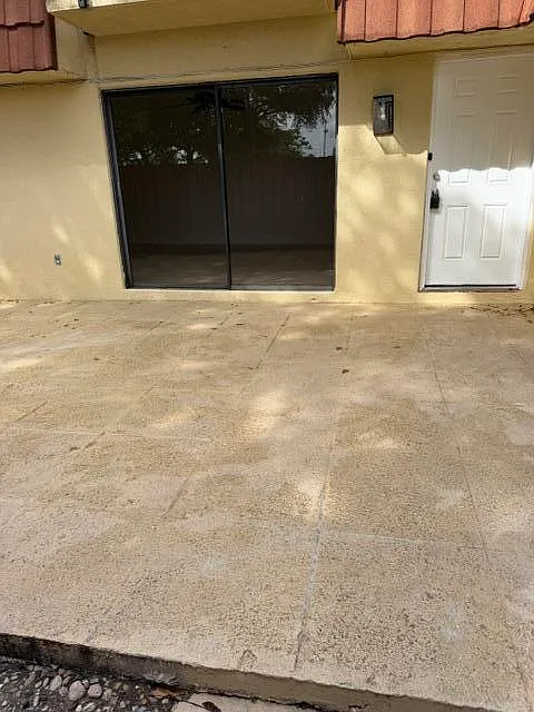 2 bed, 2.5 bath, 1500 sqft, $2,250 — Photo 3