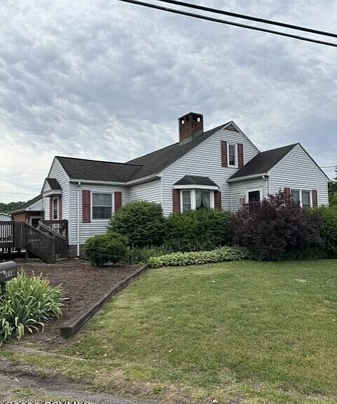 Listing photo 5