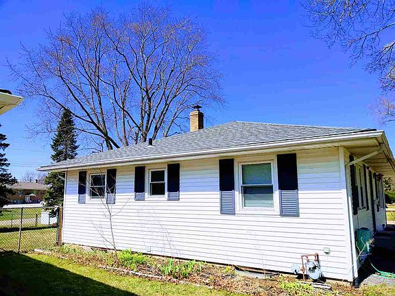 4th image of 4915 Upland Dr