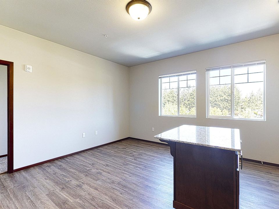 1st image of 3321 173rd Pl NE Suite 306-1