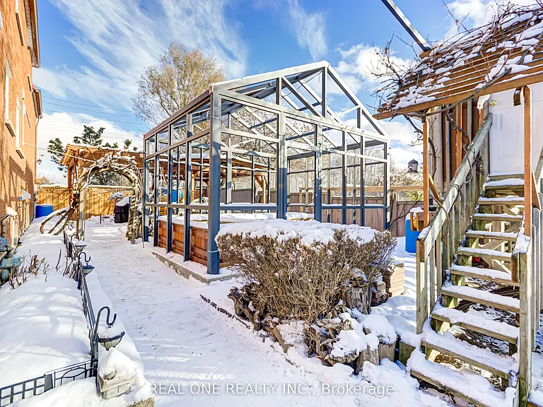 2 Grittani Ln — Photo 3