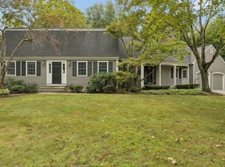 18 Lois Ln UNIT 18, Lexington, MA 02420