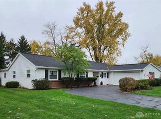 104 Tuxworth Rd, Dayton, OH 45458