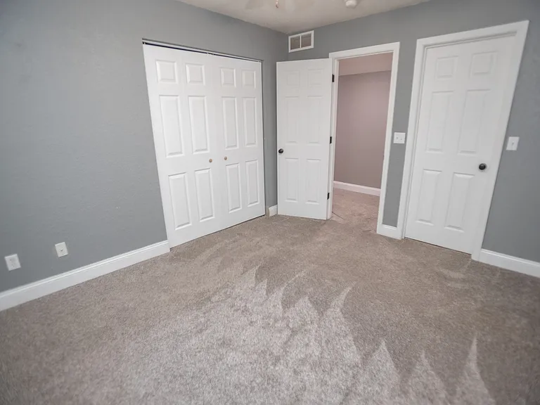 125 Hayes Rd #B — Photo 15