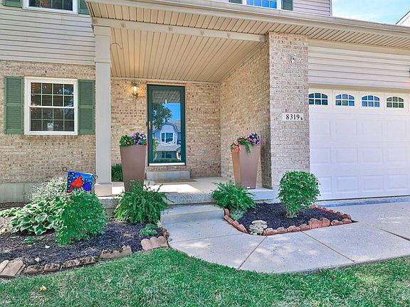 3rd image of 8319 Lee Ct