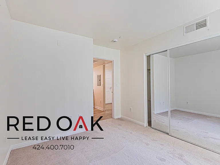 326 S Westlake Ave #102 — Photo 10