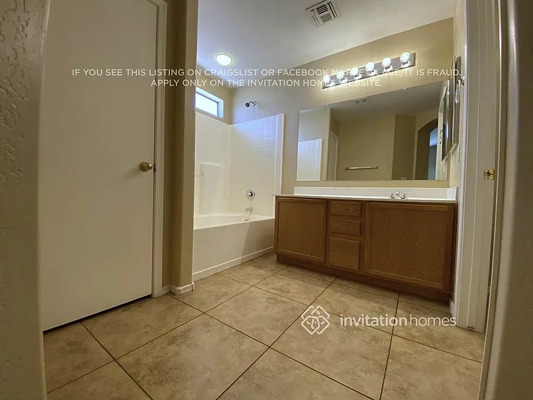 9129 W Mackenzie Dr — Photo 13