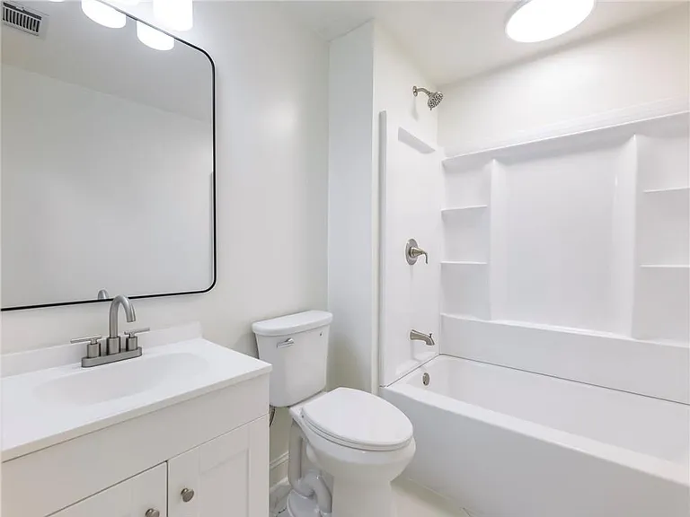 2862 Argyle Dr NW — Photo 12