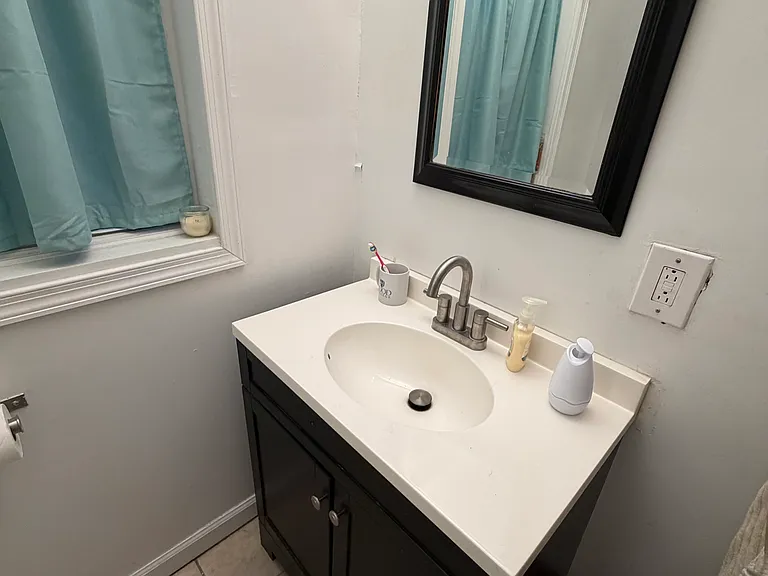 2812 W Girard Ave #1R — Photo 18