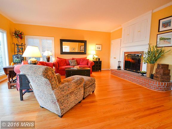 4th image of 1008 Shore Dr