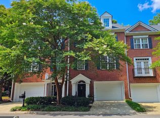 1503 Waters Edge Trl, Roswell, GA 30075