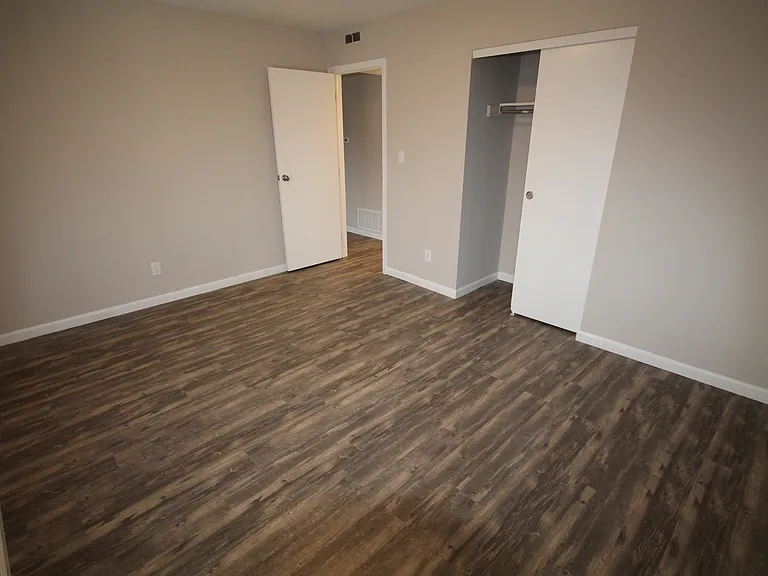 451 Alden Ave — Photo 38