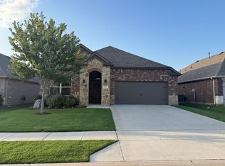 11117 Ranchera Dr, Aubrey, TX 76227