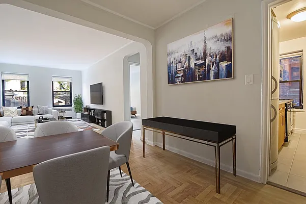 Rented by Stonehenge NYC LLC | media 2