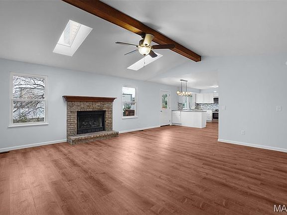 5th image of 1171 Spencer Hill Dr