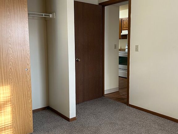 5th image of 2611 S 8th St #B