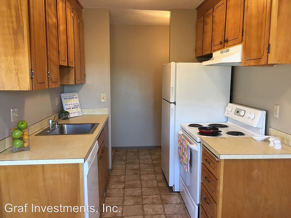 1st image of 612 S Division St APT 17