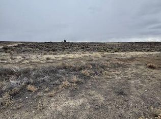 Quartzite Jackson Dr, Elko, NV 89801