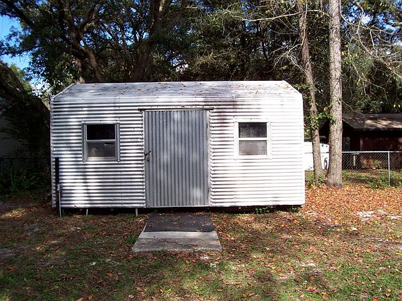 5th image of 3300 NE 23rd Ave