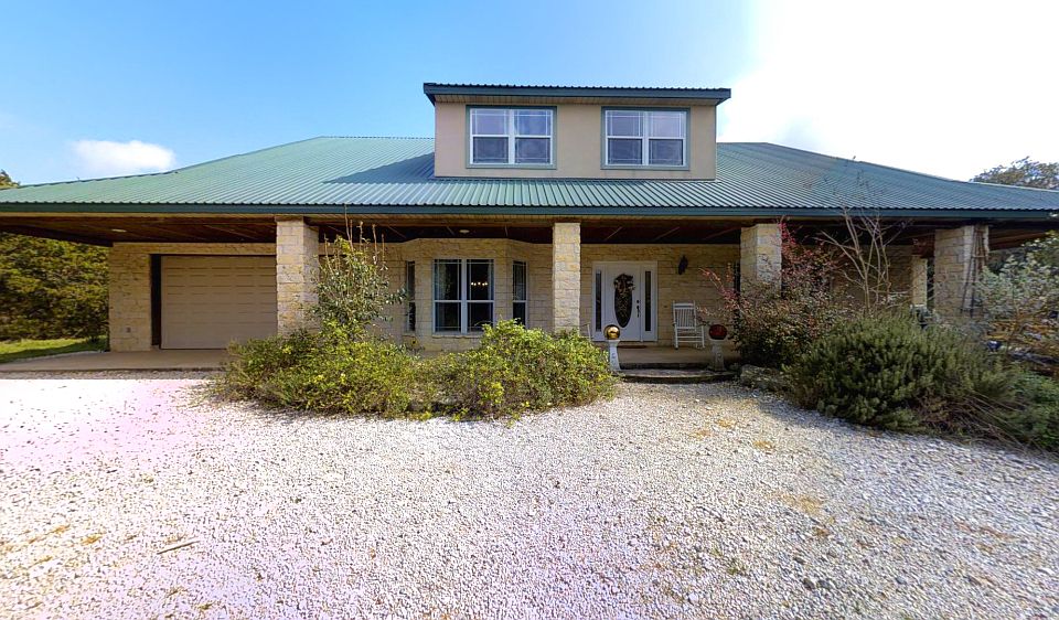 1st image of 688 Canyon Springs Dr