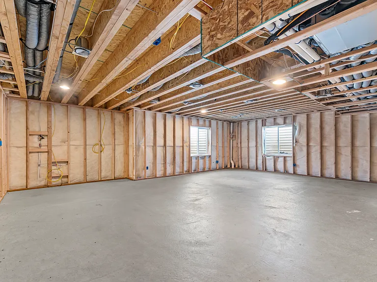 1877 E Chukar Dr — Photo 29