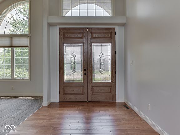 4th image of 3270 Cherokee Cir