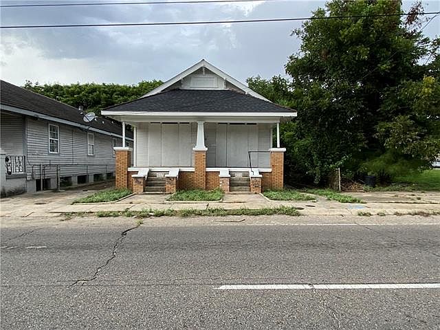 1st image of 4117-19 N Claiborne Ave