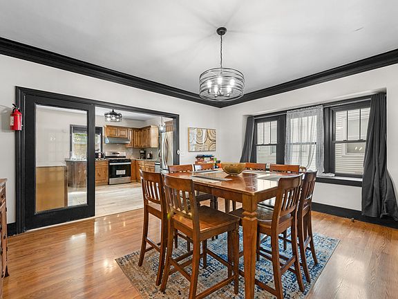 5th image of 319 N Delaware St #3