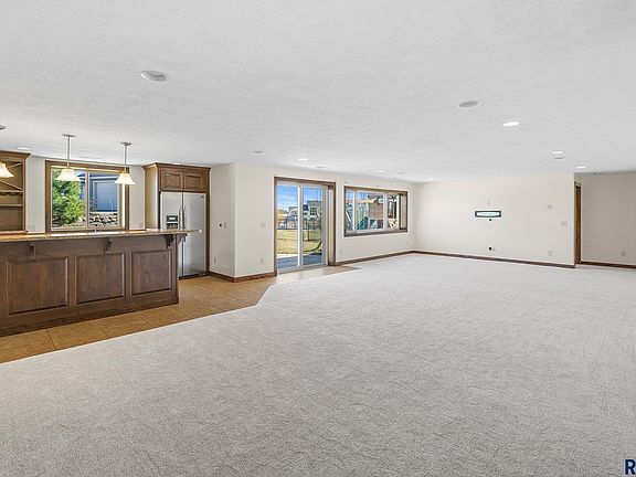 2nd image of 8204 S Spice Hill Cir