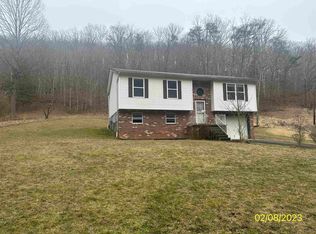 164 Pyles Branch Rd, Wayne, WV 25570