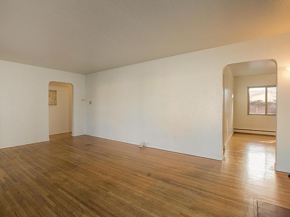 5th image of 3614 Calle Del Monte NE