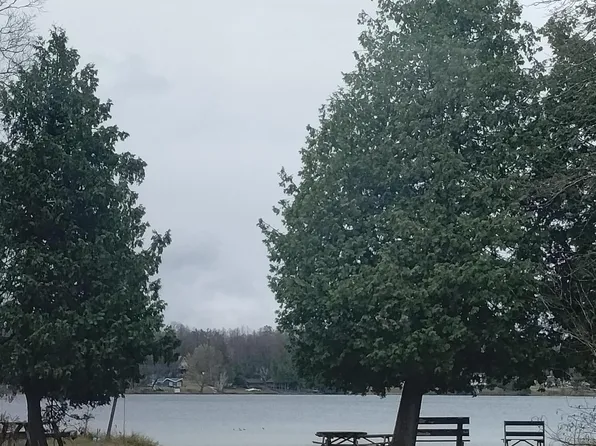 254 Ponderosa Dr, Lachine, MI 49753