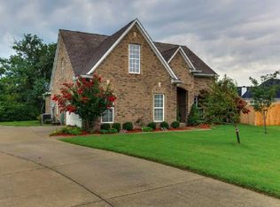 1061 Nealcrest Cir, Spring Hill, TN 37174