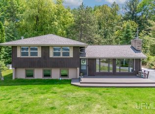W8135 S Lake Antoine Rd, Iron Mountain, MI 49801