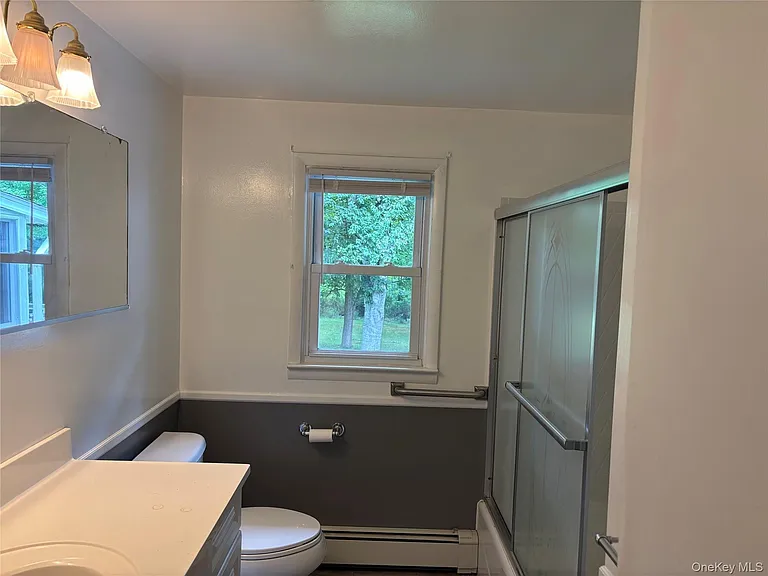 239 Vineyard Ave — Photo 12