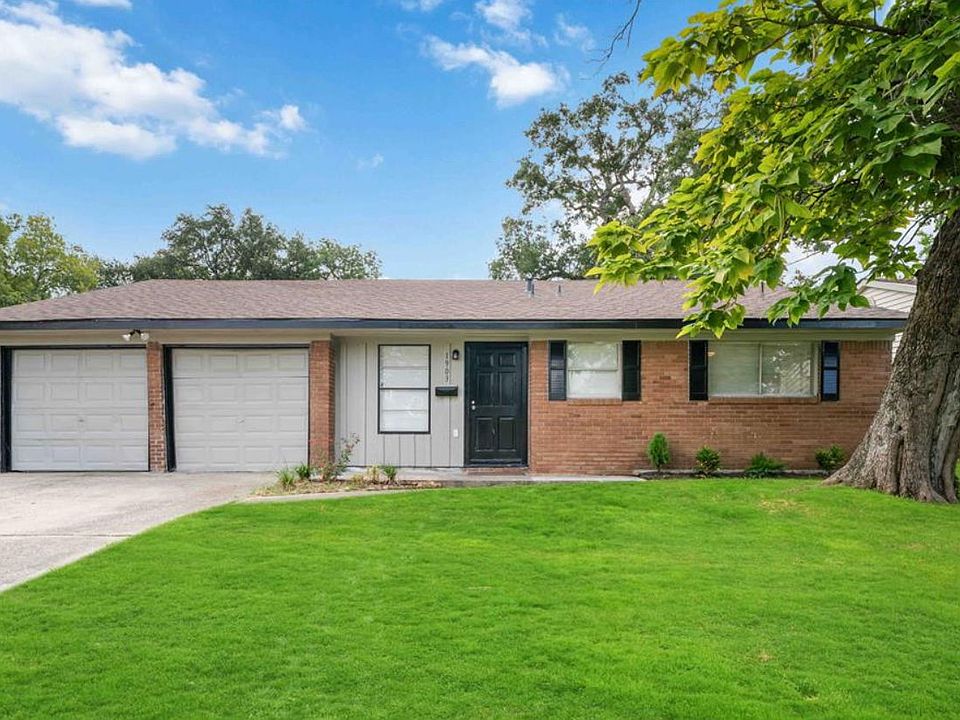 1st image of 1903 Scarborough Ln