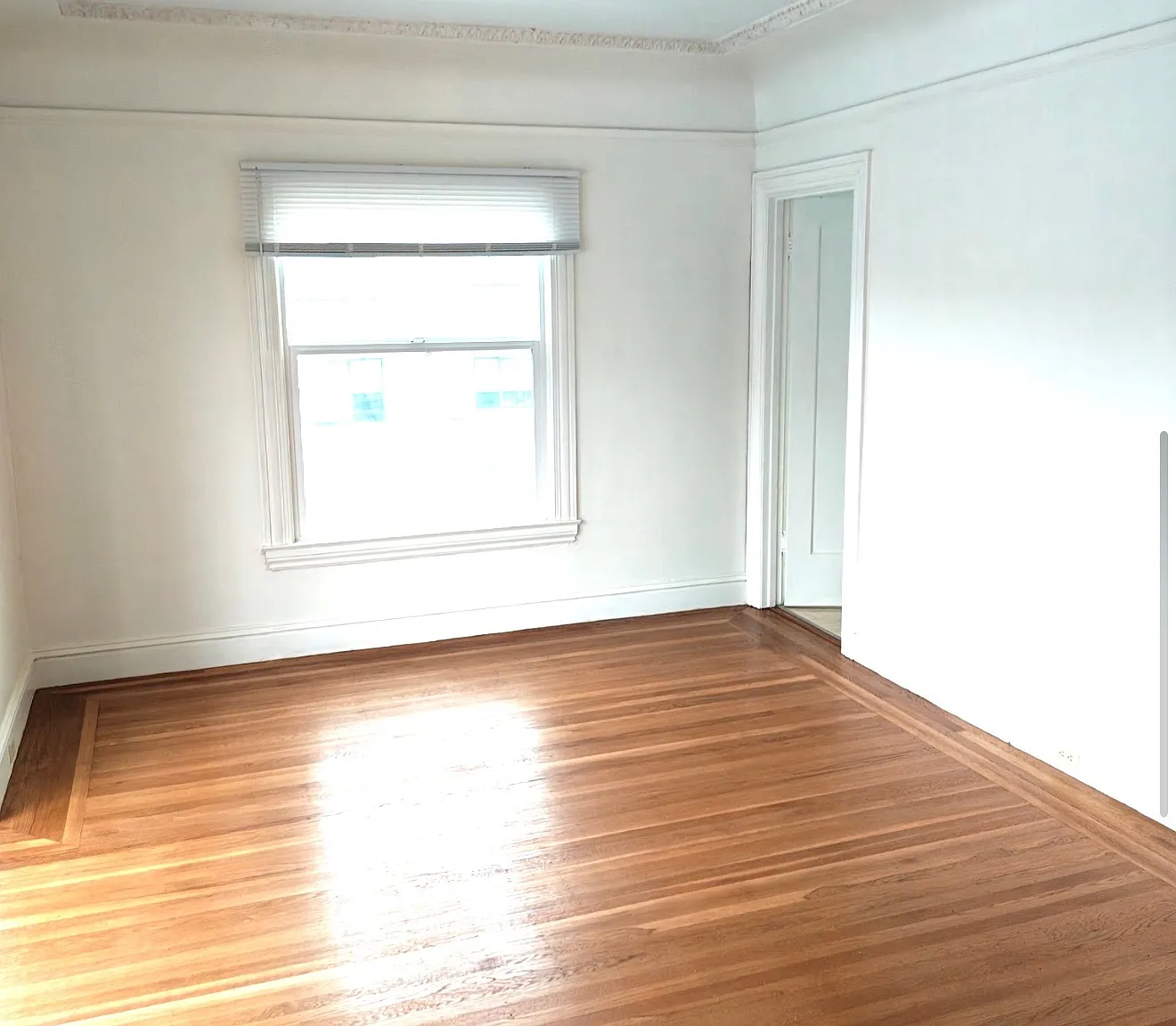 1 bed, 766 sqft, $4,075 — Photo 2