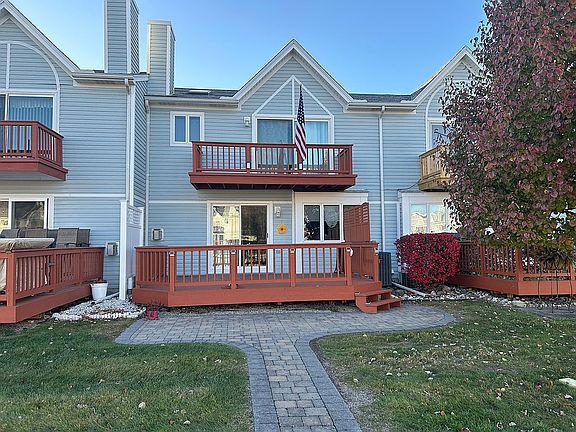 2nd image of 132 Kenyon Rd #38