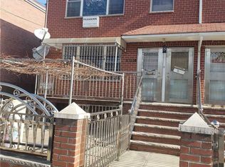 4635 Bowne St, Flushing, NY 11355
