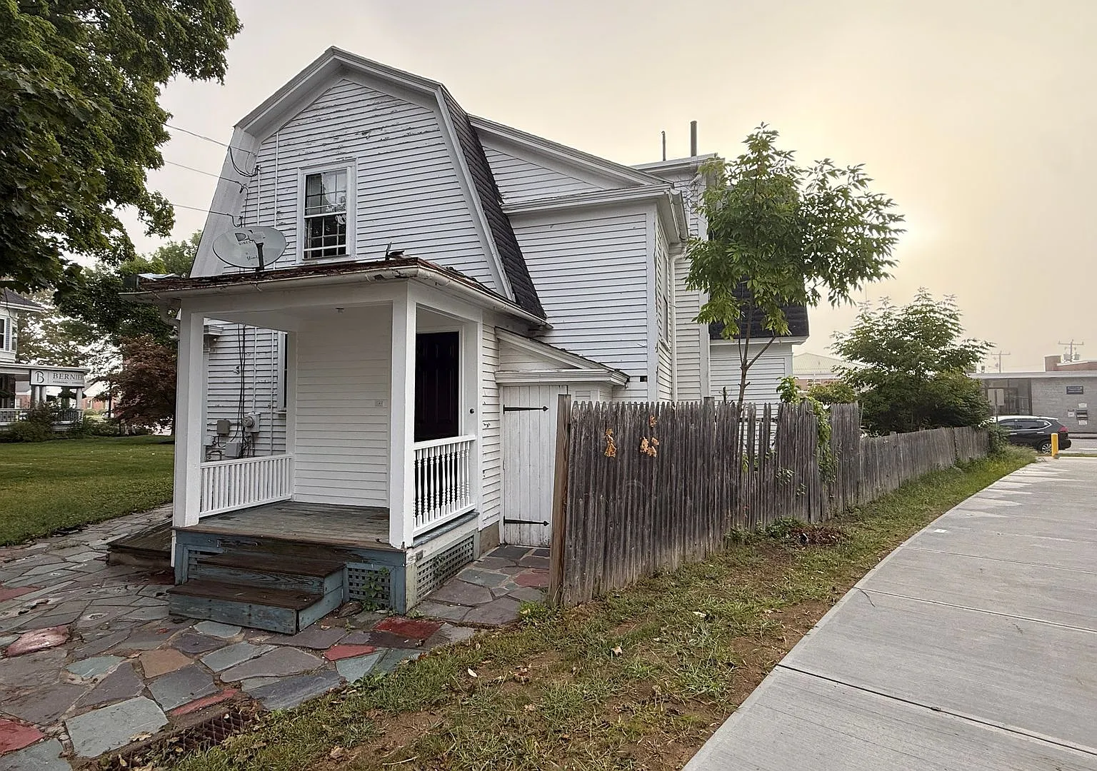 24 Wakefield St — Photo 2