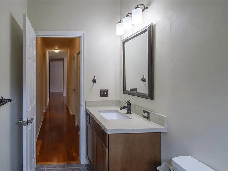 8331 SW 75th Rd — Photo 11