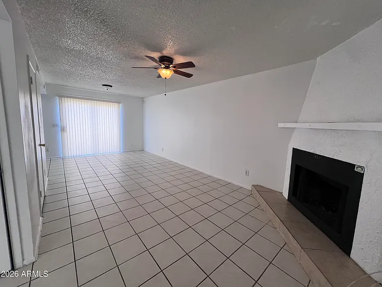 15601 N 27th St #18 — Photo 3