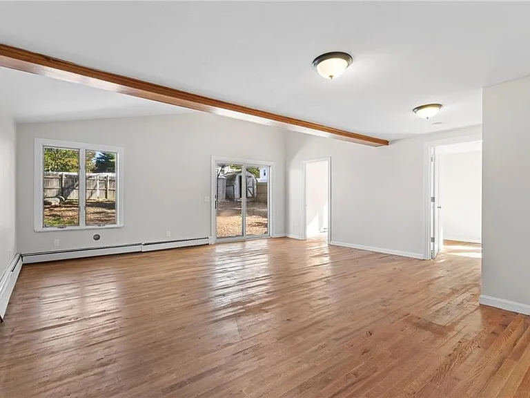 400 Schooner Ave — Photo 10
