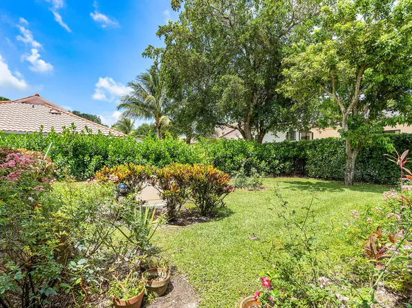 2029 Greenview Cove Drive, Wellington, FL 33414