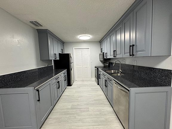 3rd image of 6100 NE 4th Avenue