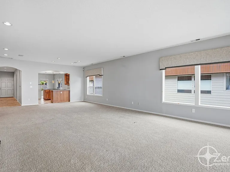 6903 SE Riverside Dr #3 — Photo 26