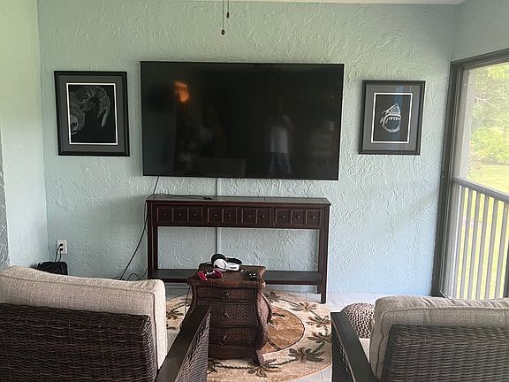 2nd image of 35 Beech St APT 25