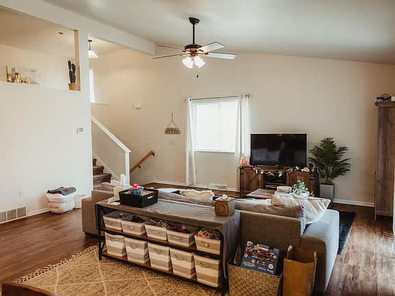 5th image of 437 Soden Dr #431