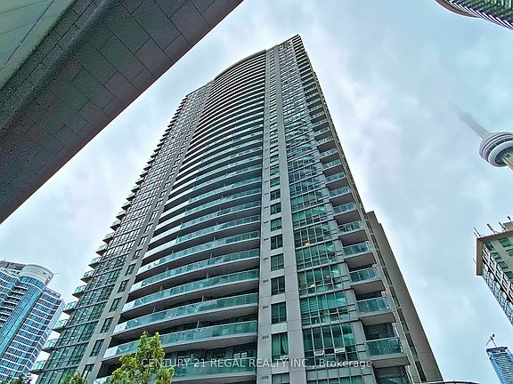 2nd image of 19 Grand Trunk Cres #2706